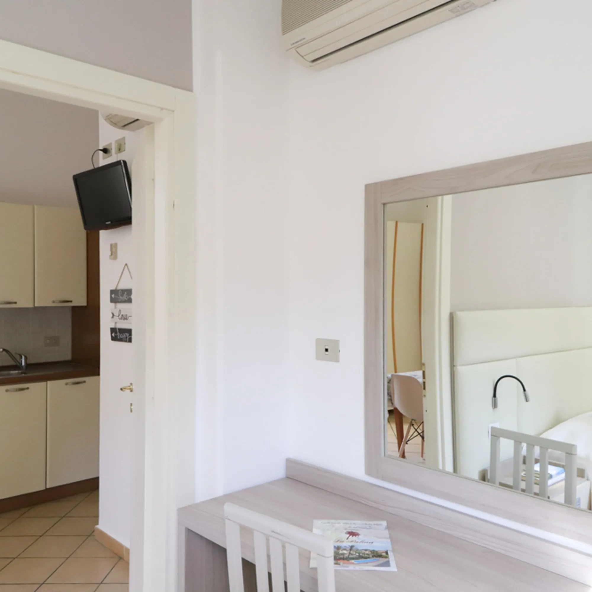 Hotel-Residence-La-Palma-Bilocale-Standard-IMG-9754-quadrata