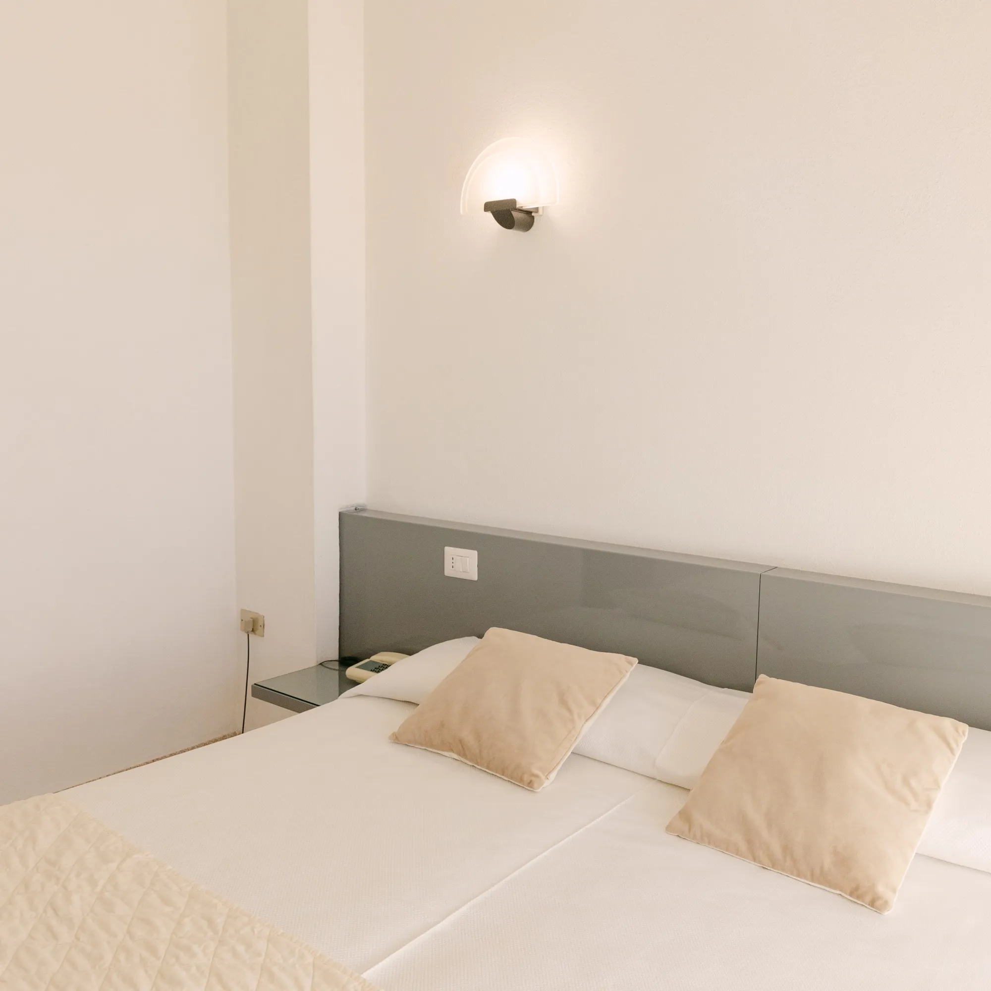 Hotel-Residence-La-Palma-Camera-Classic-con-Balcone-152-08-quadrata