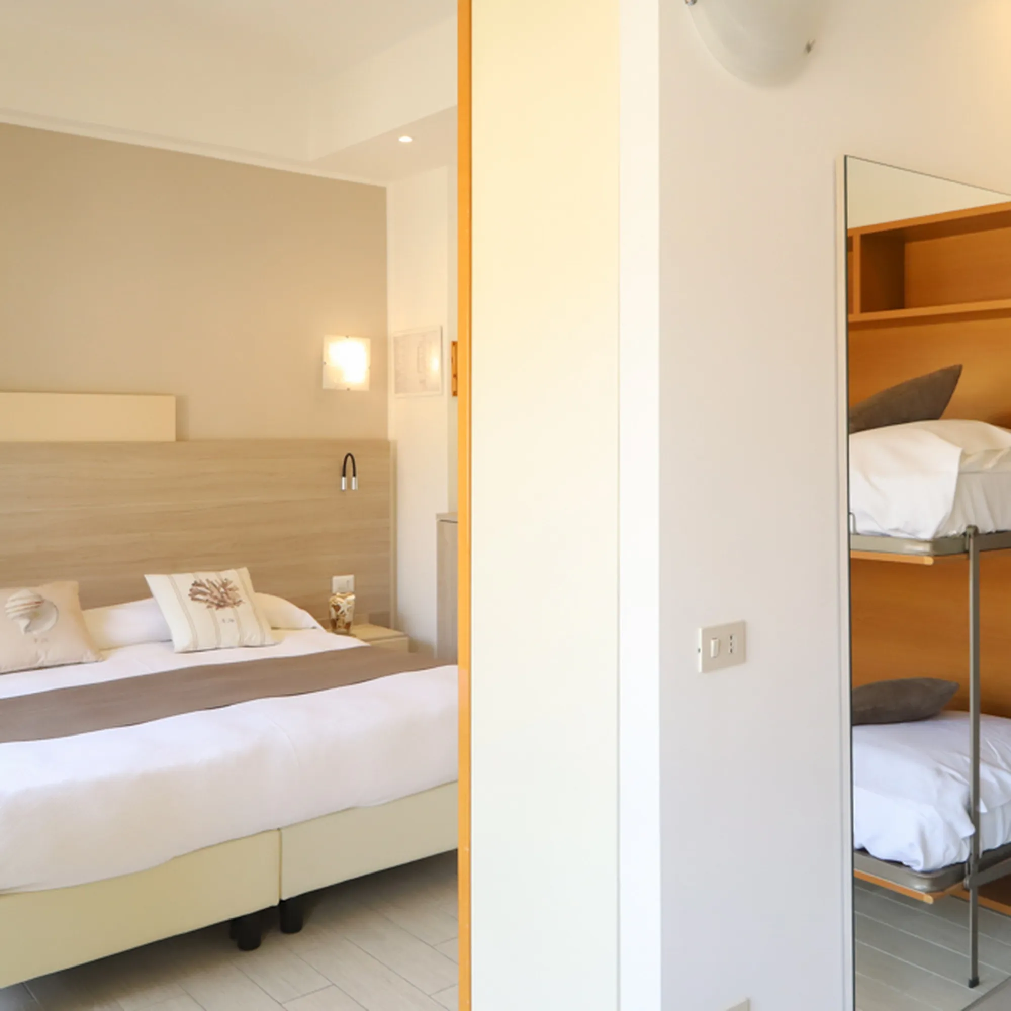 Hotel-Residence-La-Palma-Camera-Family-IMG-9960-quadrata