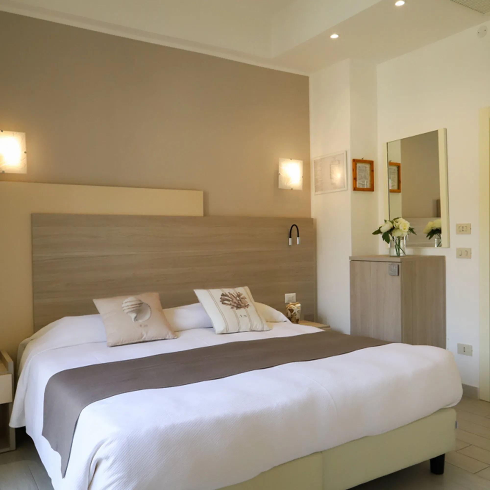 Hotel-Residence-La-Palma-Camera-Family-IMG-9985-quadrata